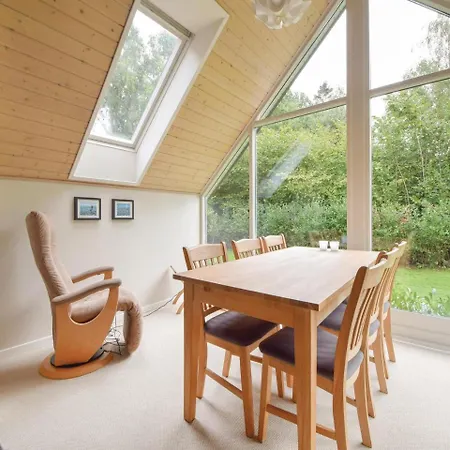 Three-bedroom Holiday In 펜션 실케보르