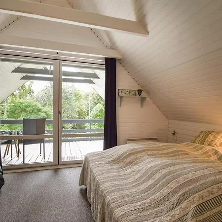 Three-bedroom Holiday In