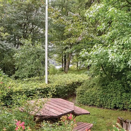 Three-bedroom Holiday In